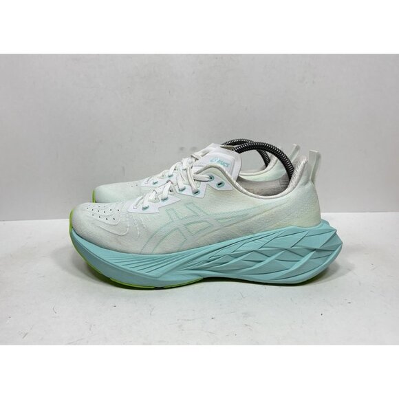 Asics Novablast 4 Shoes White Blue Womens Size 10 Running Sneakers Road 1012B510 - Picture 3 of 8